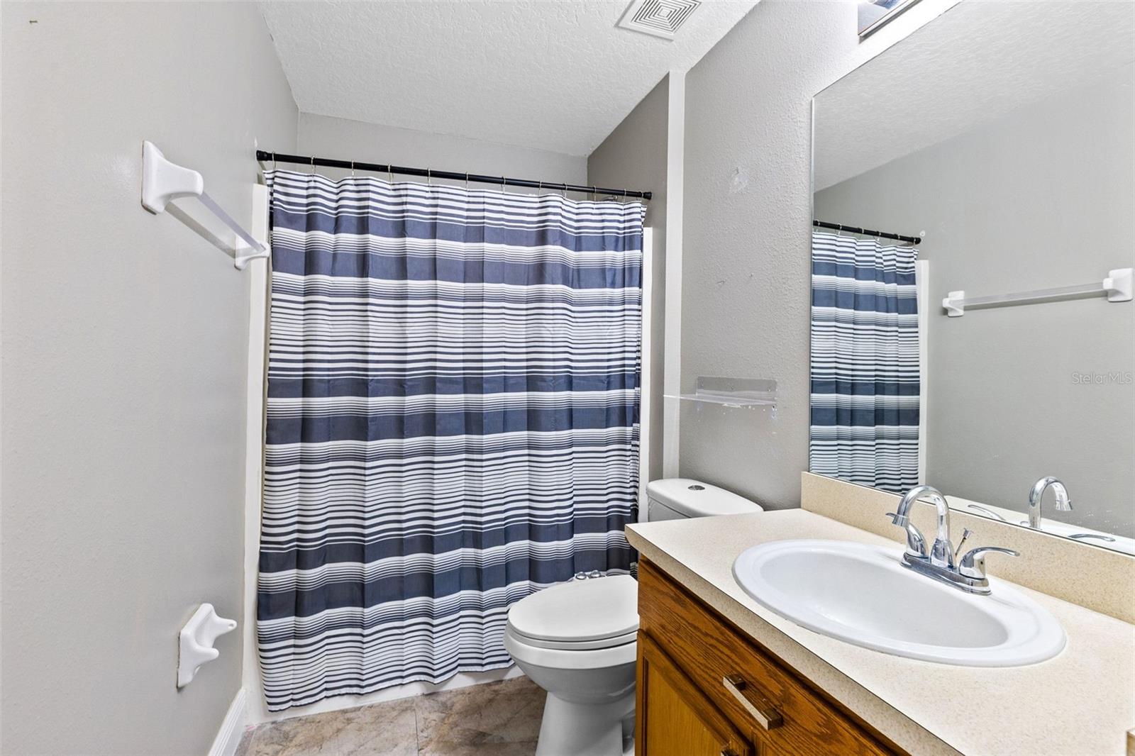 Image 14 of 28 For 853 Franconville Court