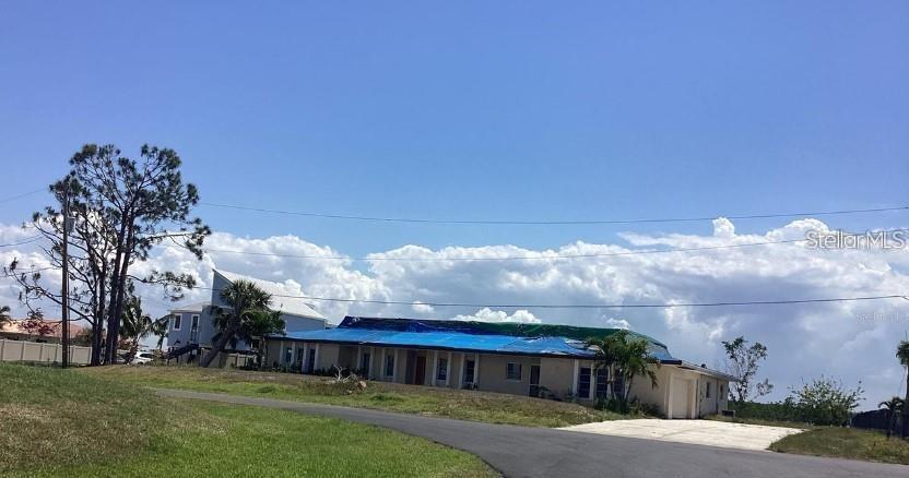 Image 2 of 5 For 3360 Peace River Drive