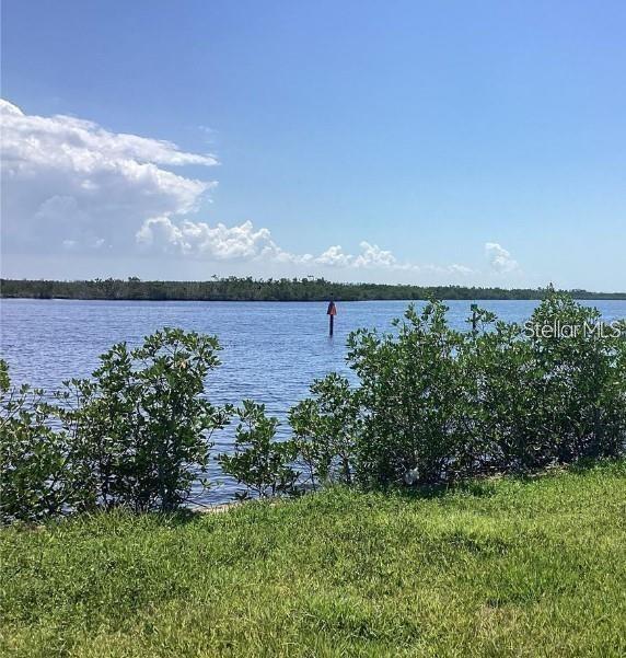 Image 5 of 5 For 3360 Peace River Drive