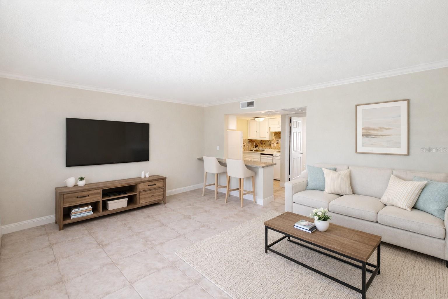 Image 5 of 14 For 125 Water Front Way 110