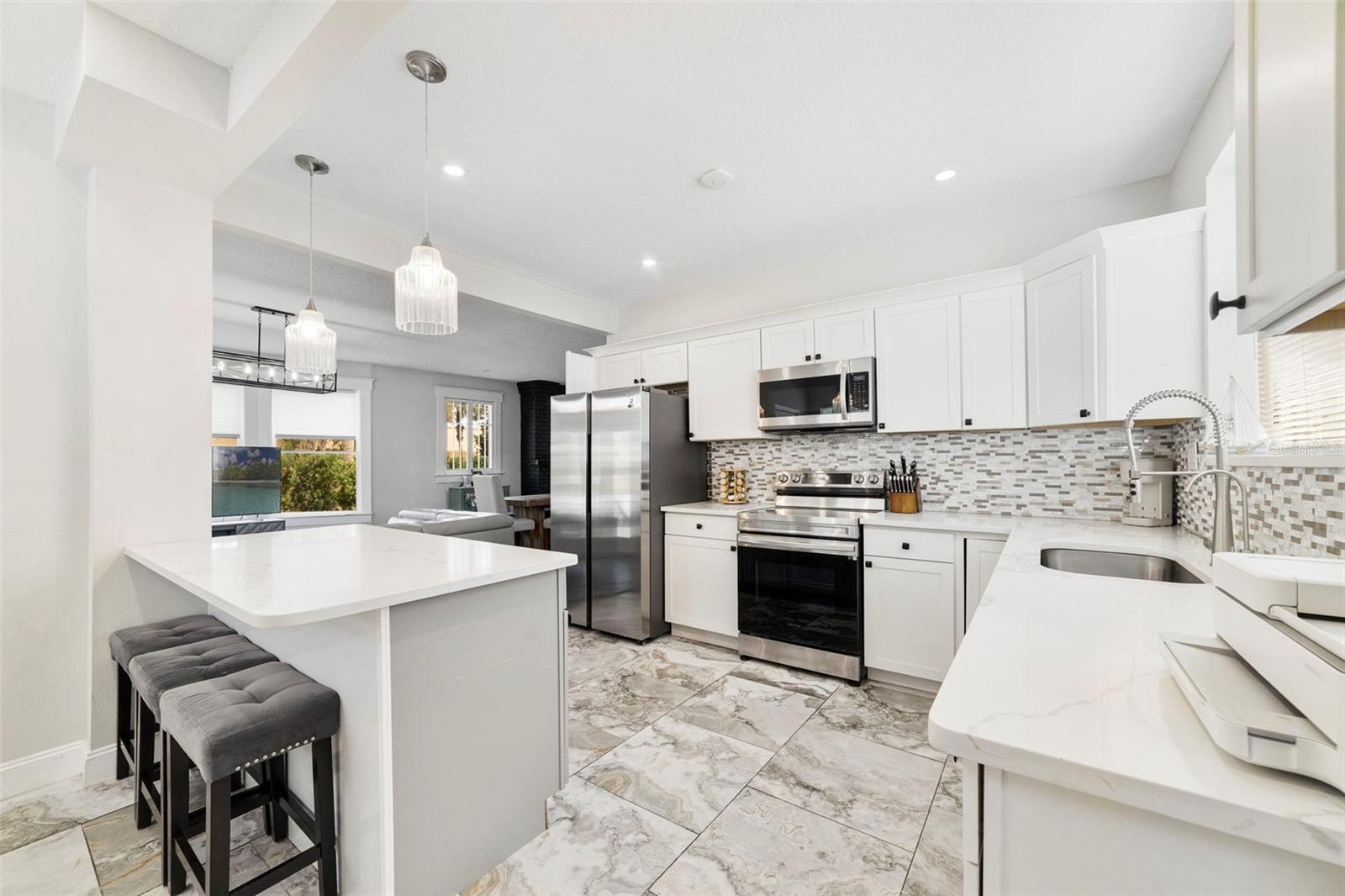 Image 7 of 29 For 500 Osceola Avenue