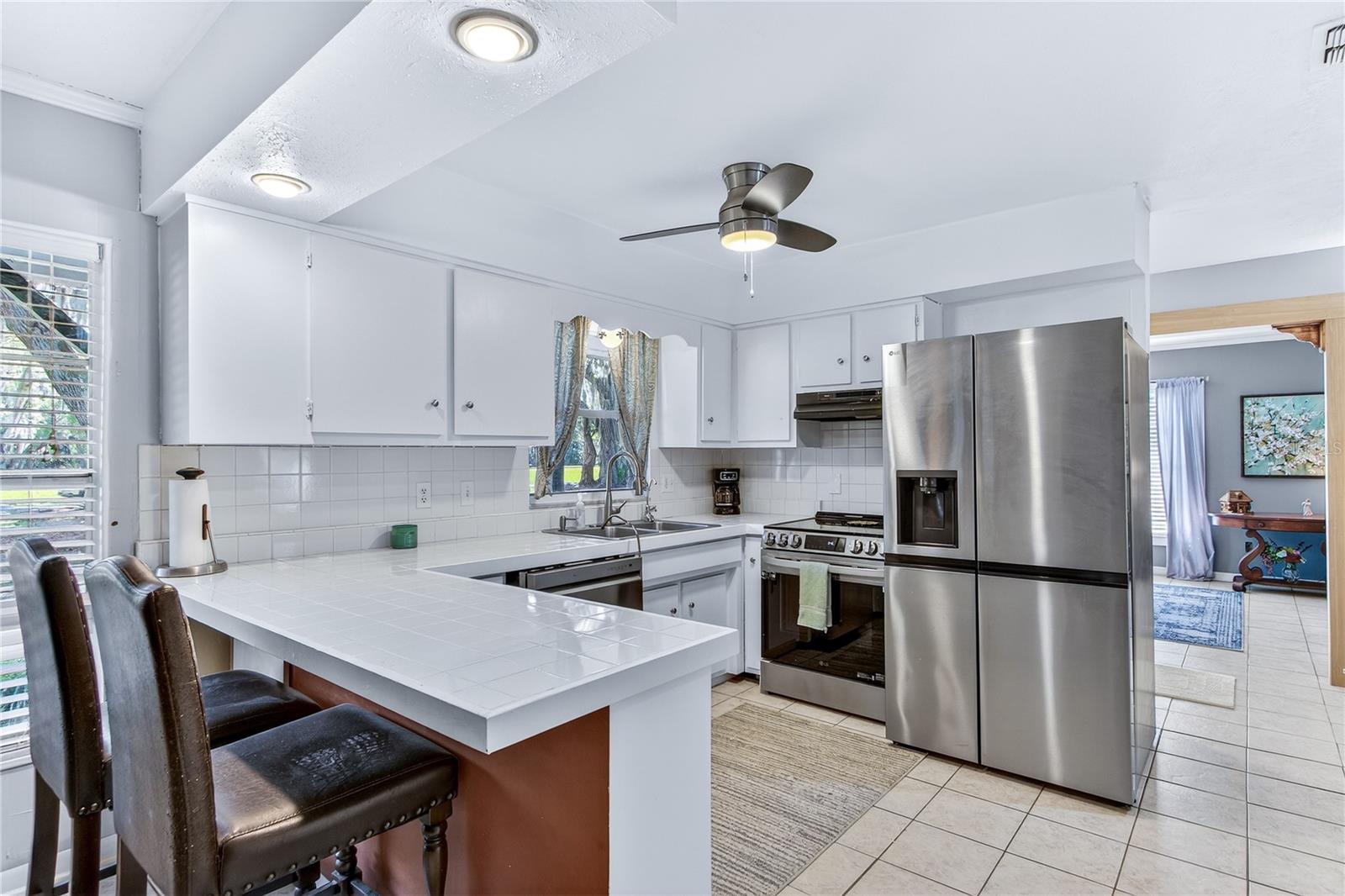 Image 11 of 65 For 424 Stone Island Road