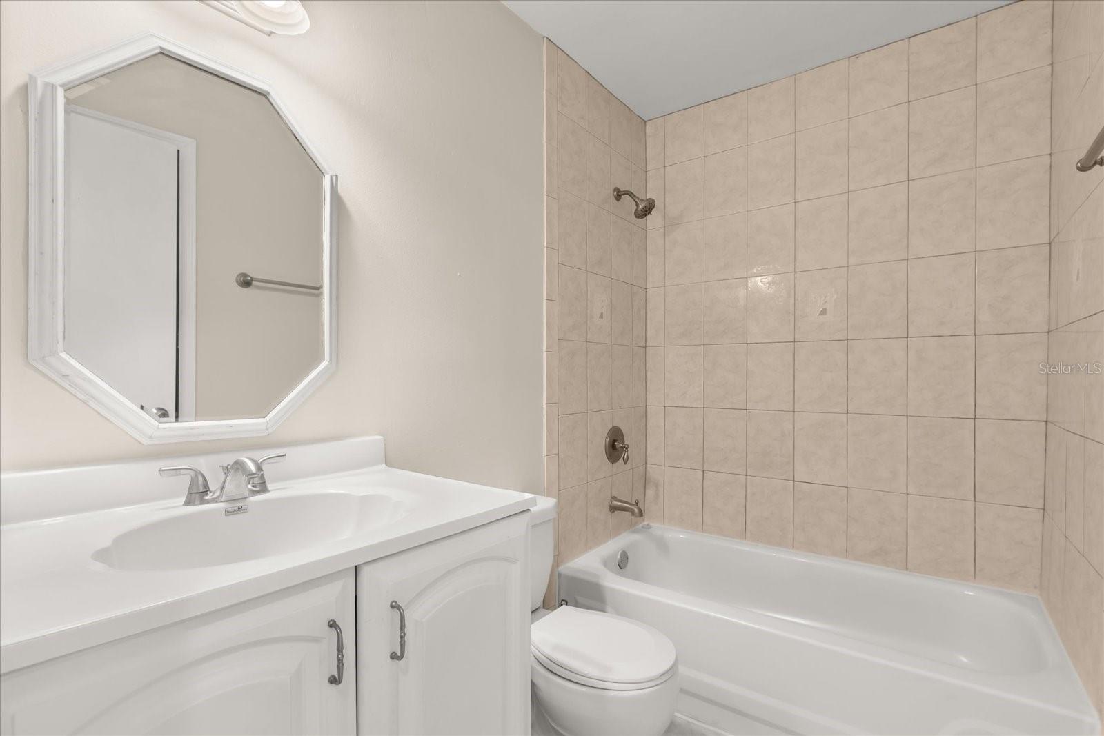 Image 18 of 27 For 1444 Sophie Boulevard