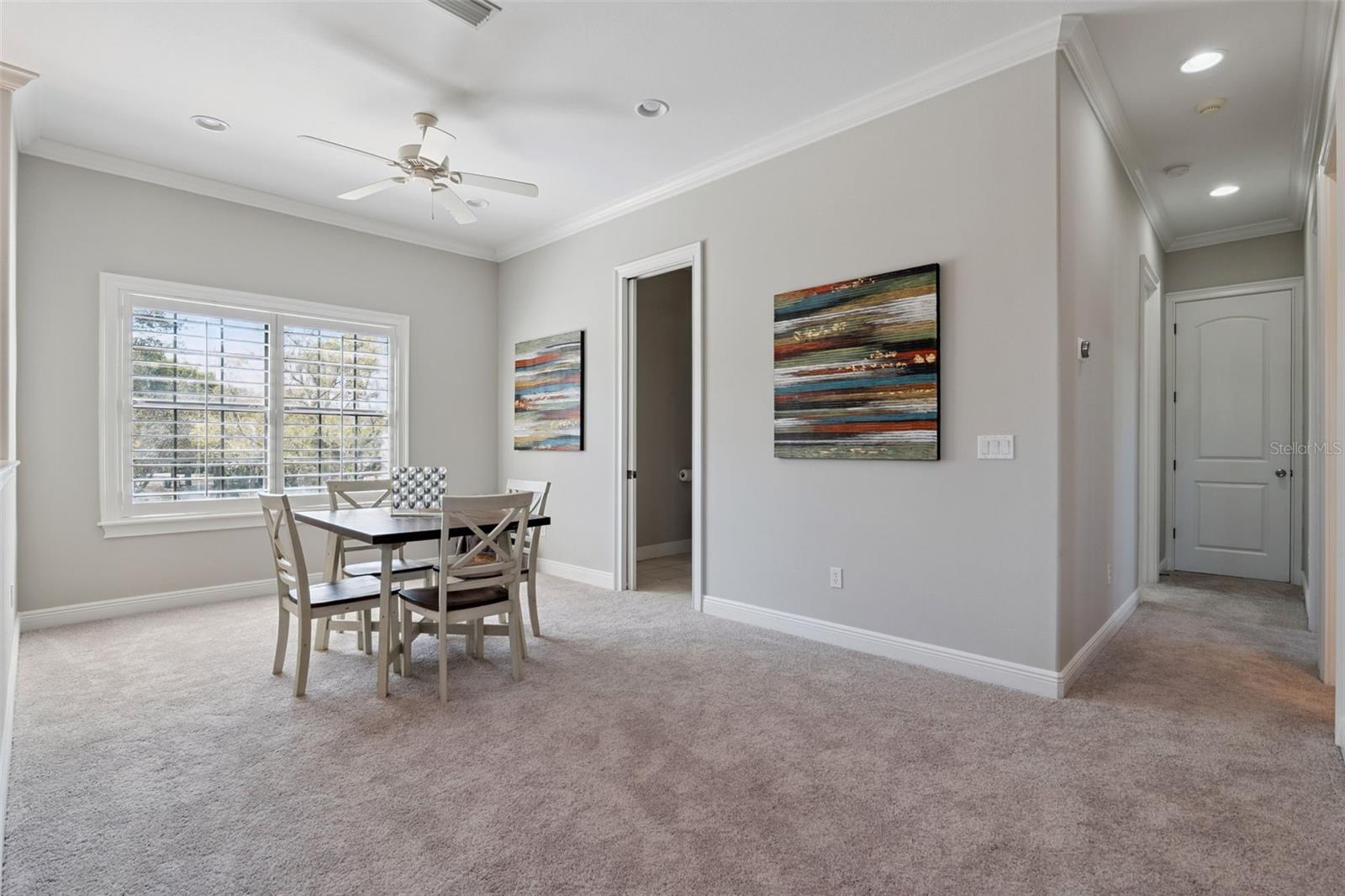 Image 28 of 67 For 1705 Elizabeths Walk