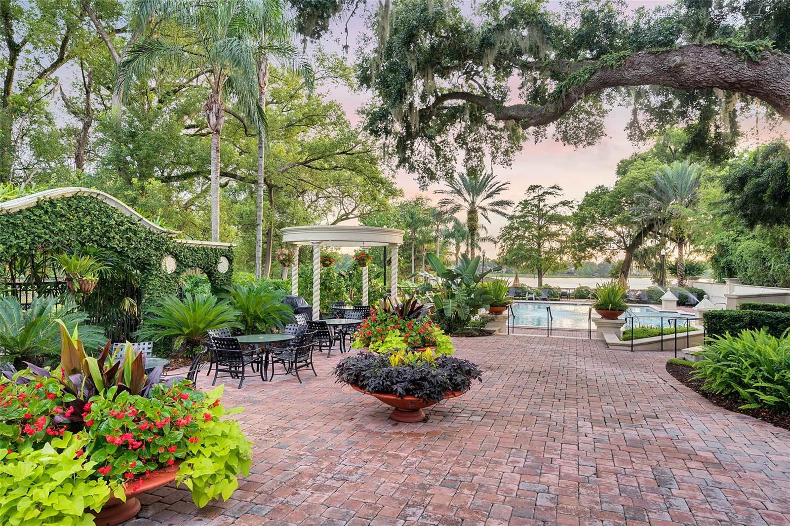 Image 59 of 67 For 1705 Elizabeths Walk