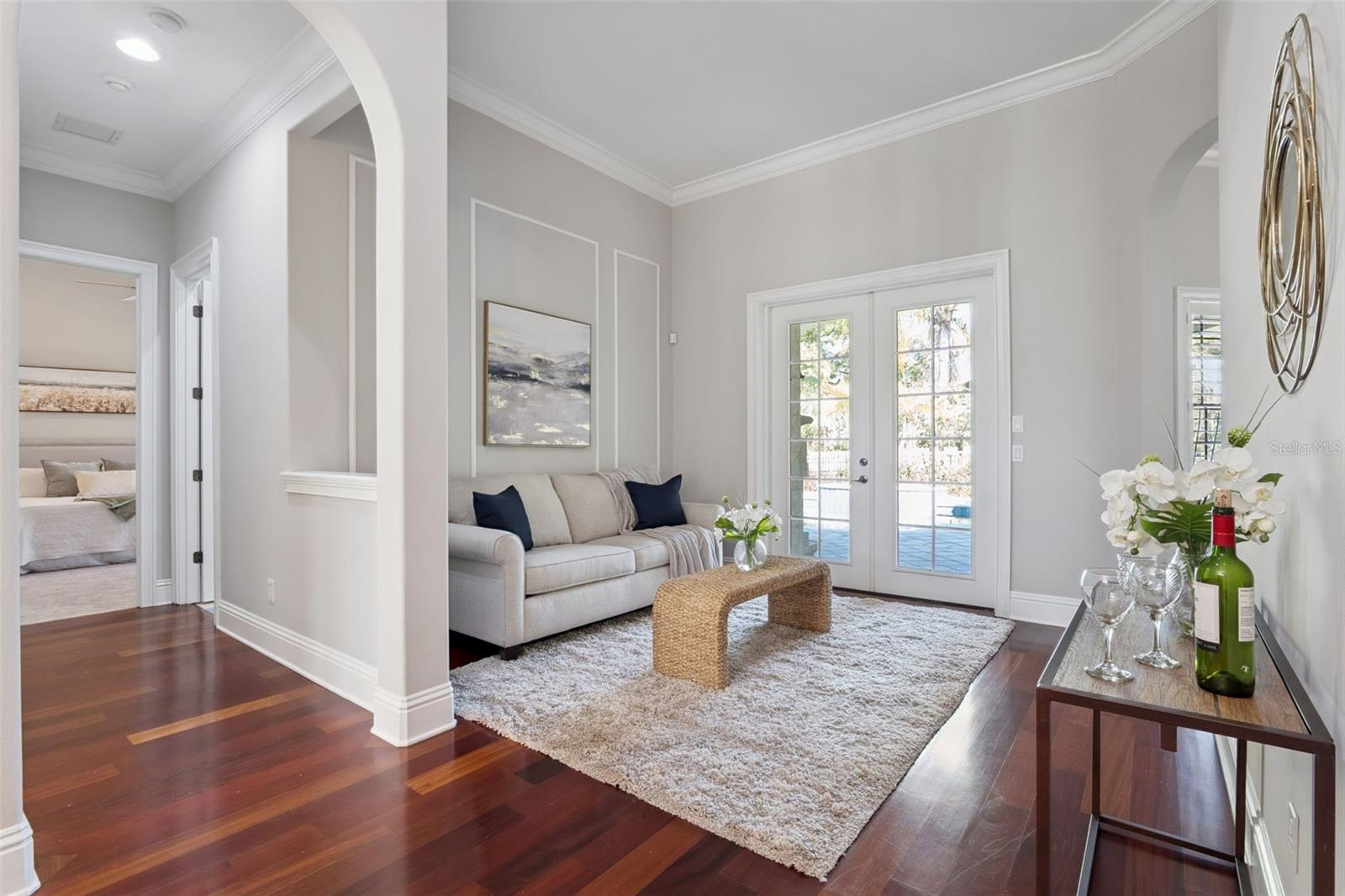 Image 7 of 67 For 1705 Elizabeths Walk