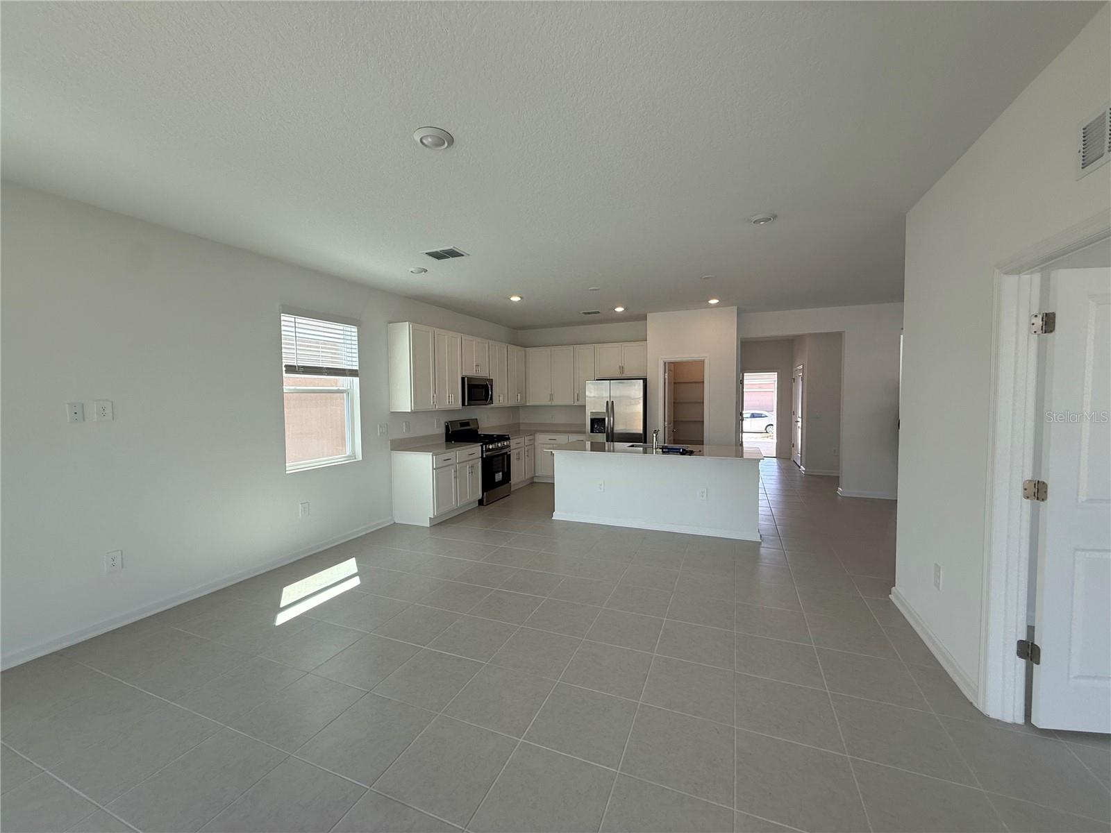 Image 9 of 33 For 7268 Hammerstone Way