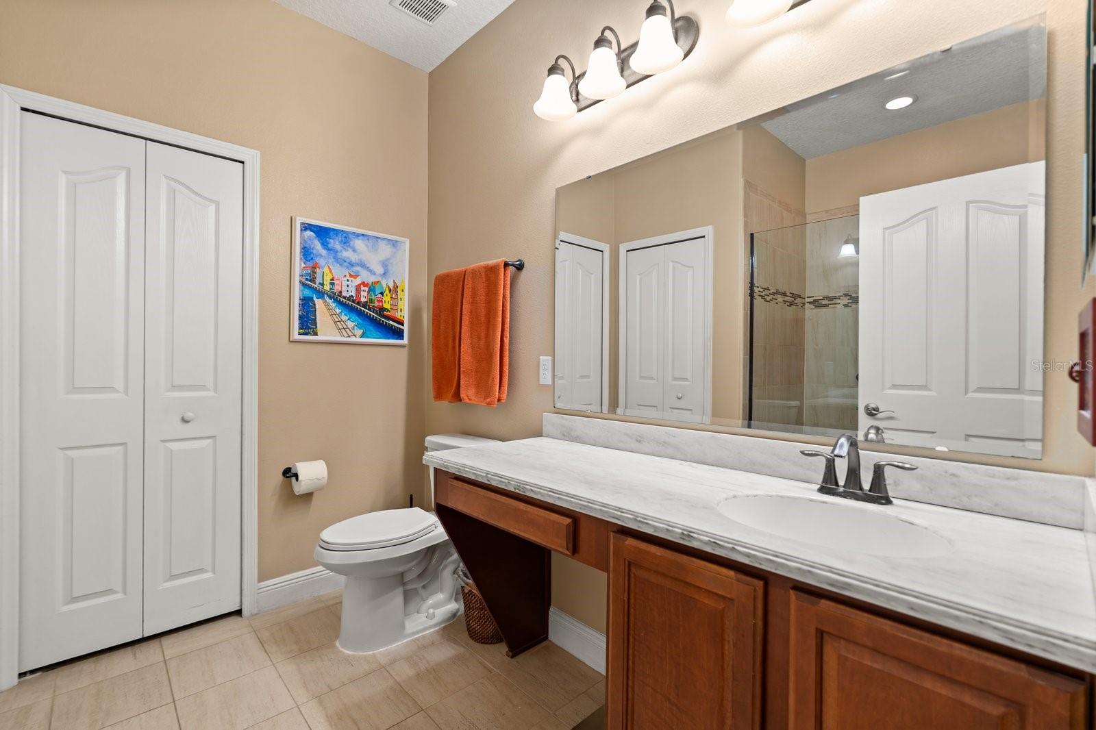 Image 14 of 26 For 11920 Verrazano Drive