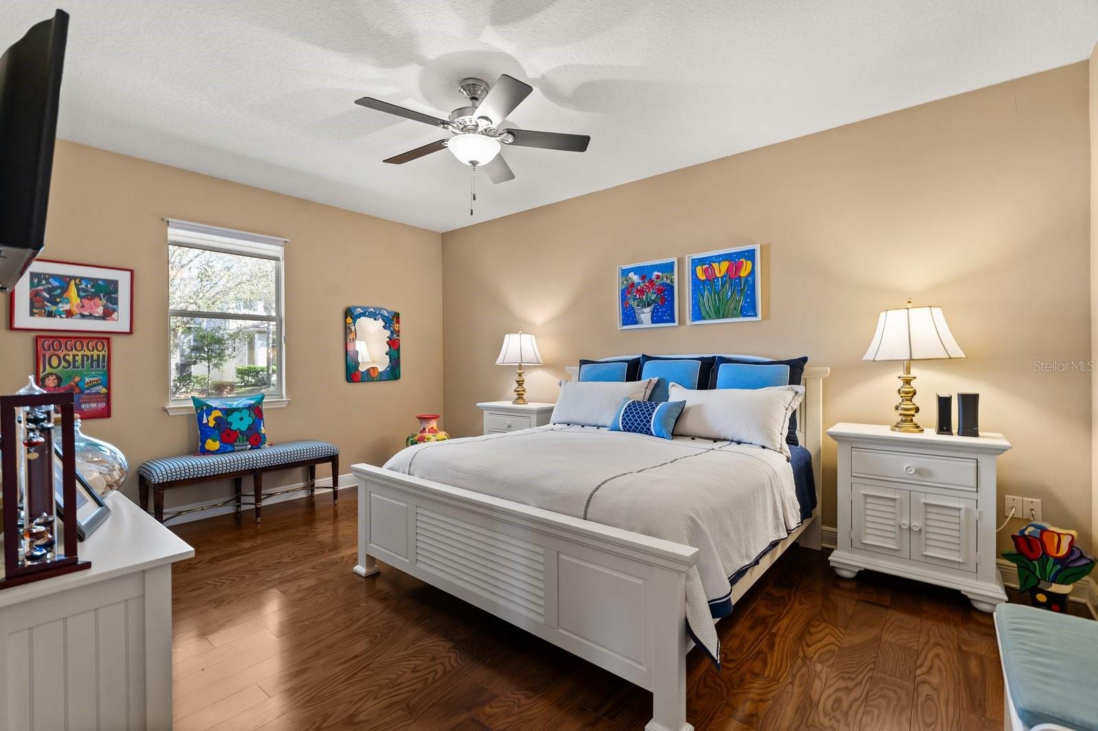 Image 17 of 26 For 11920 Verrazano Drive