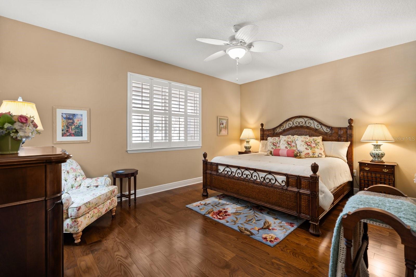 Image 20 of 26 For 11920 Verrazano Drive