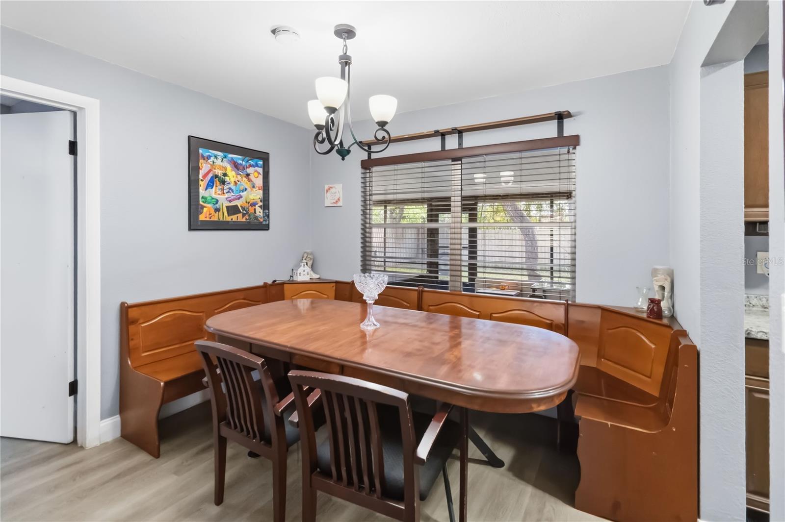 Image 9 of 38 For 3545 Greenfield Avenue