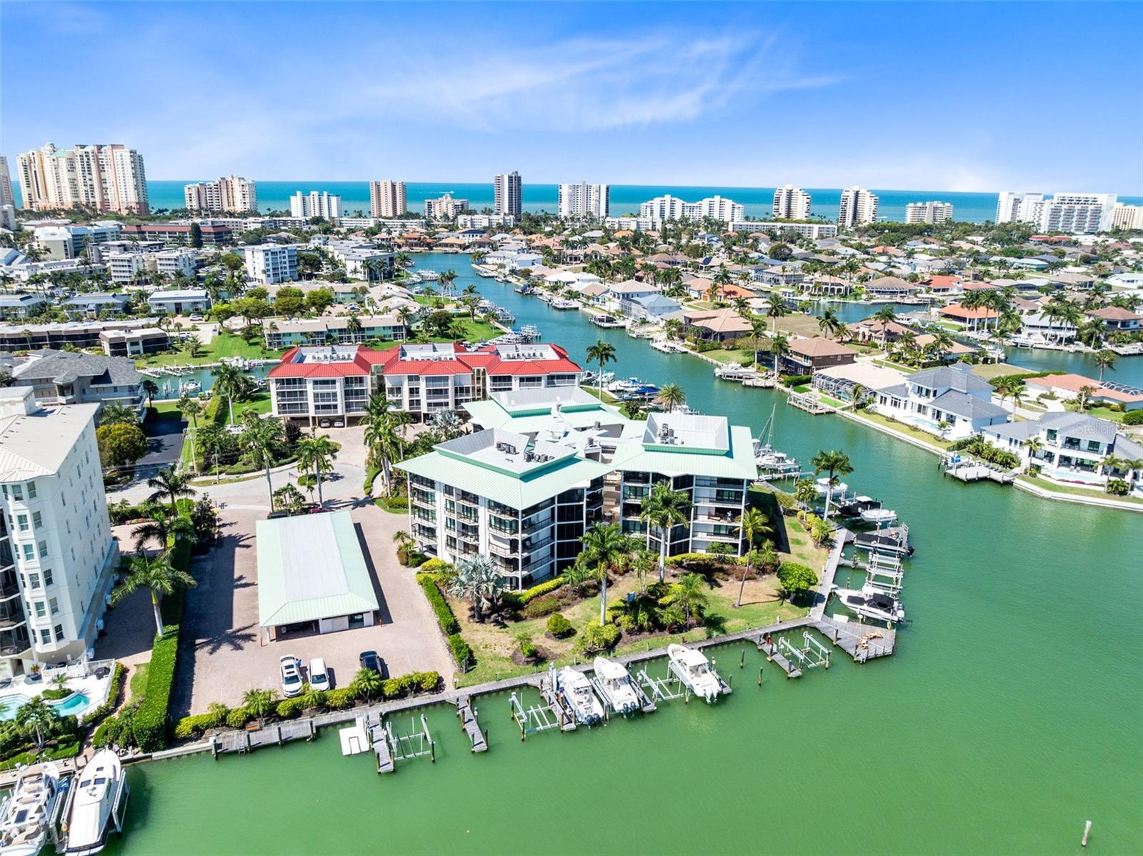 Image 12 of 77 For 845 Collier Court 306