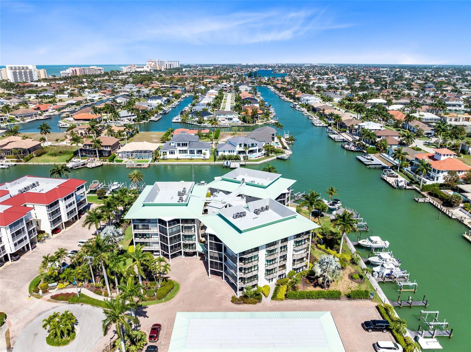 Image 13 of 77 For 845 Collier Court 306