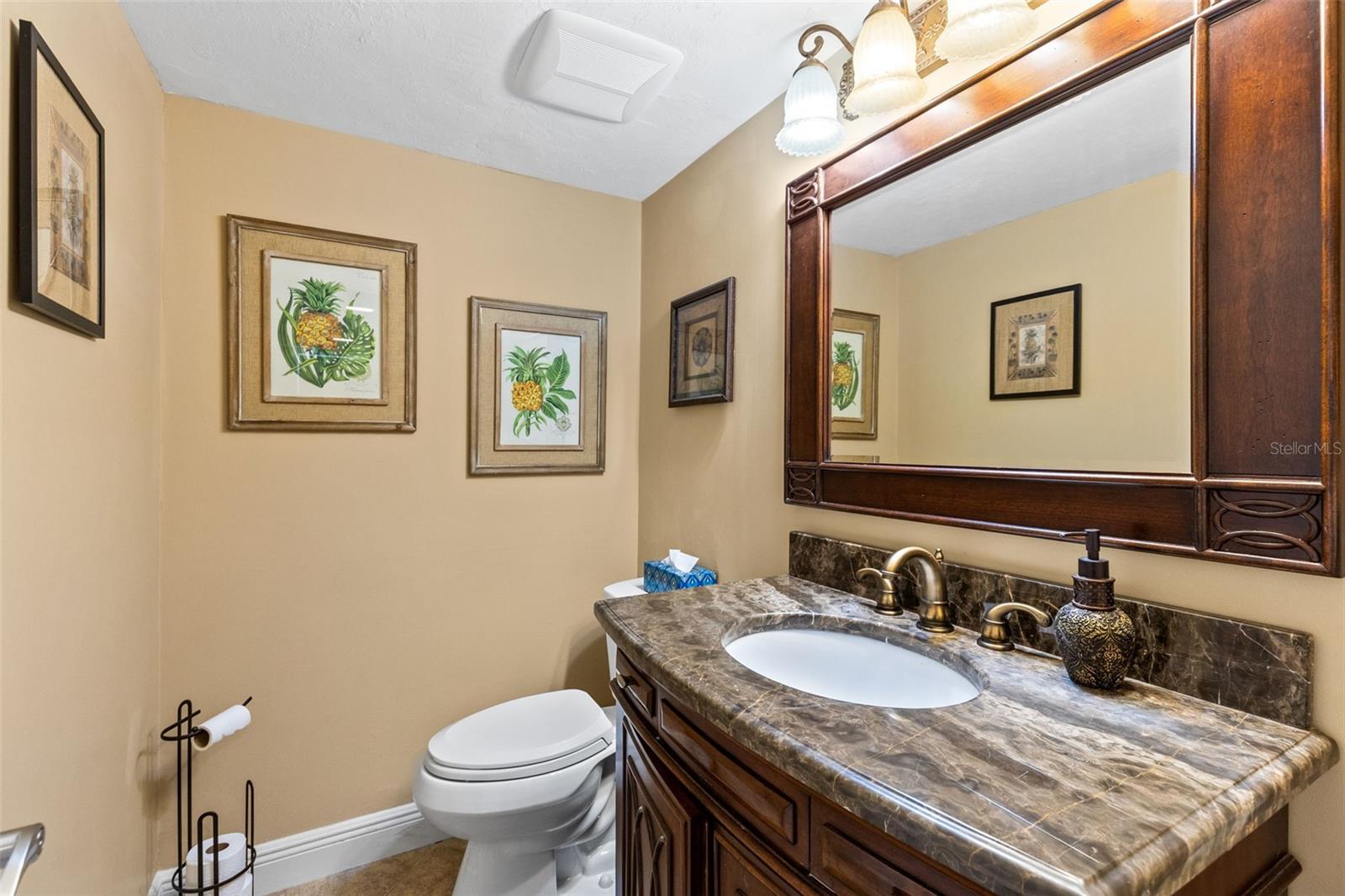 Image 19 of 77 For 845 Collier Court 306