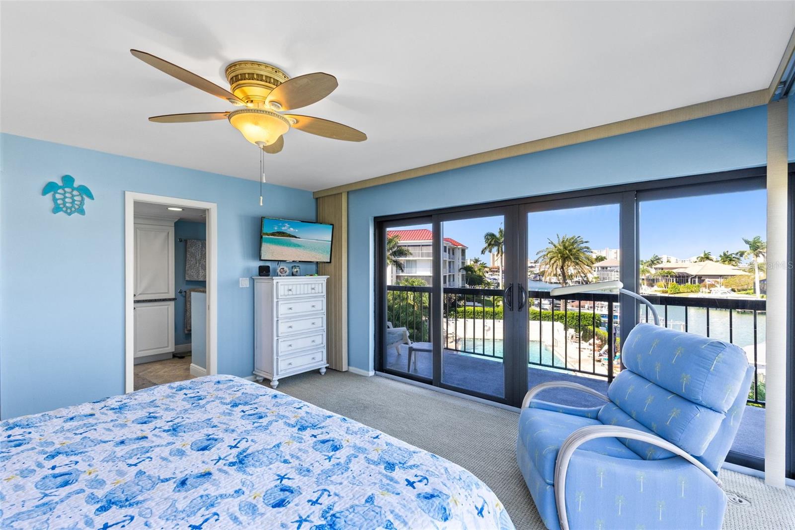 Image 24 of 77 For 845 Collier Court 306