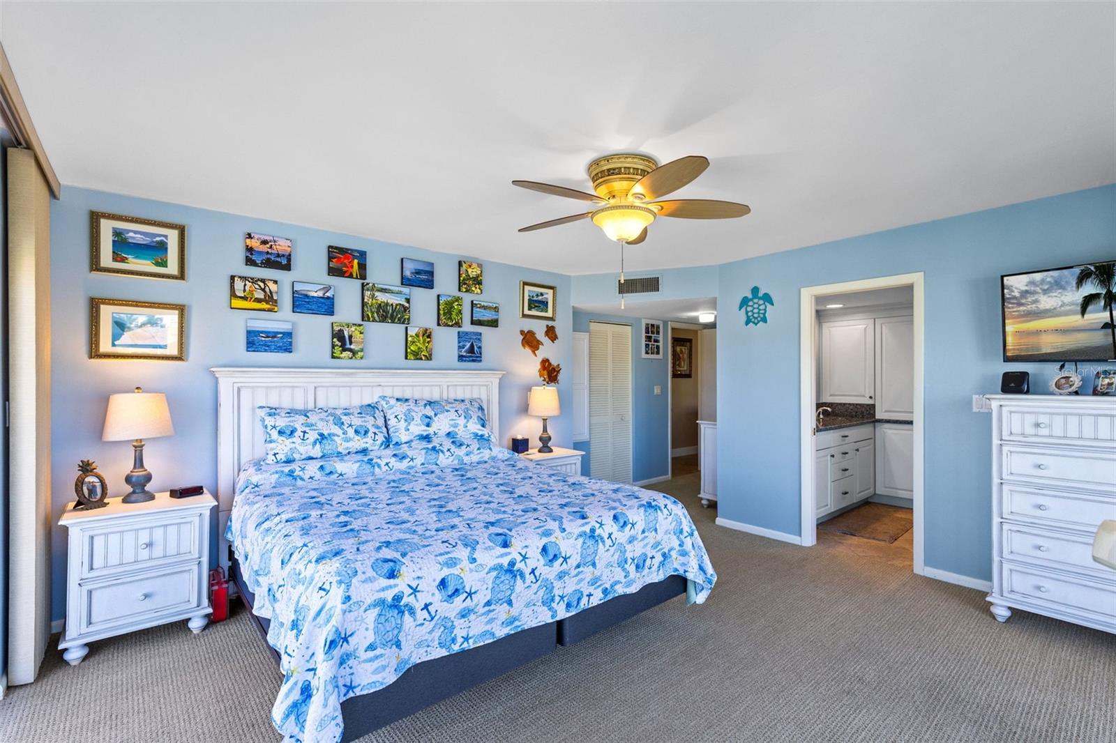 Image 25 of 77 For 845 Collier Court 306