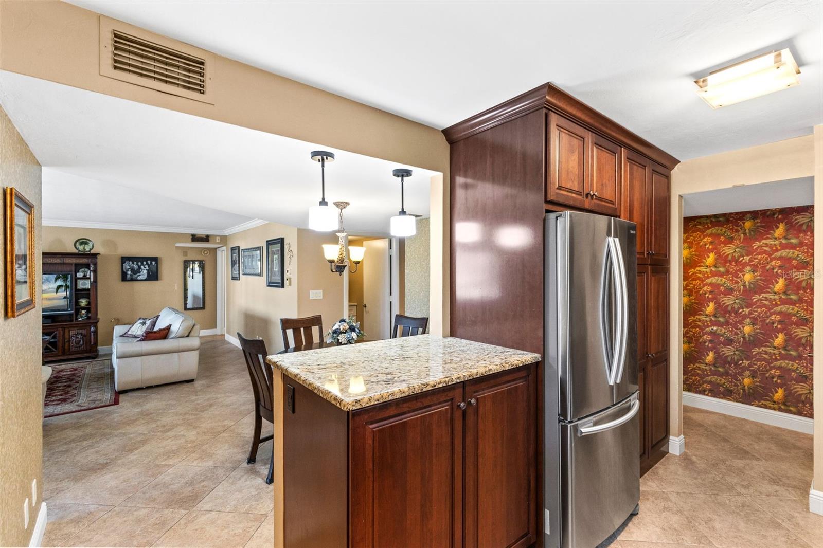 Image 33 of 77 For 845 Collier Court 306