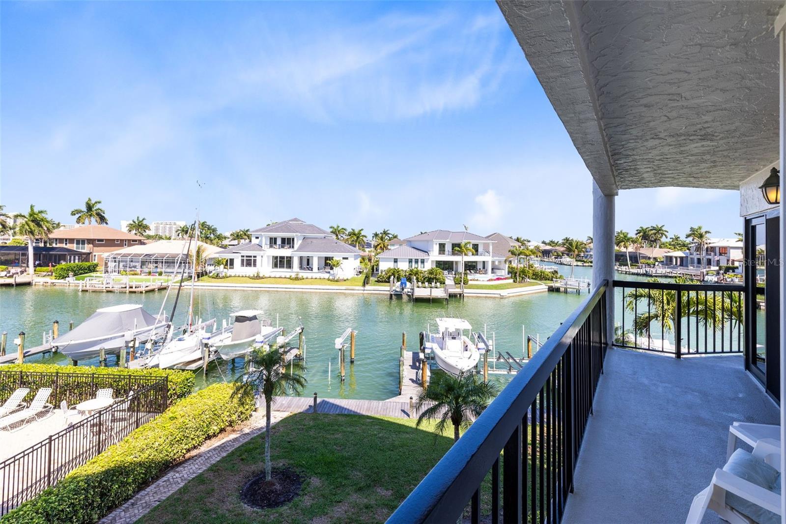 Image 42 of 77 For 845 Collier Court 306