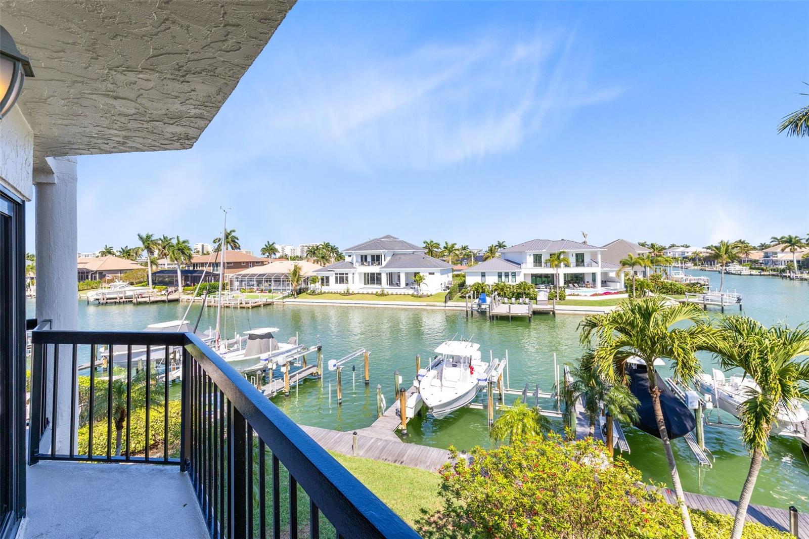 Image 46 of 77 For 845 Collier Court 306