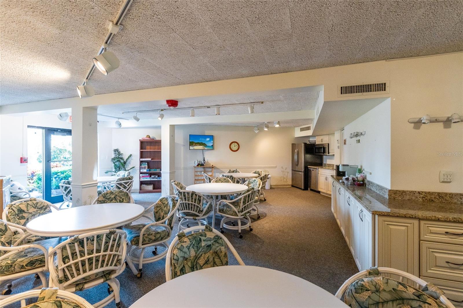 Image 58 of 77 For 845 Collier Court 306