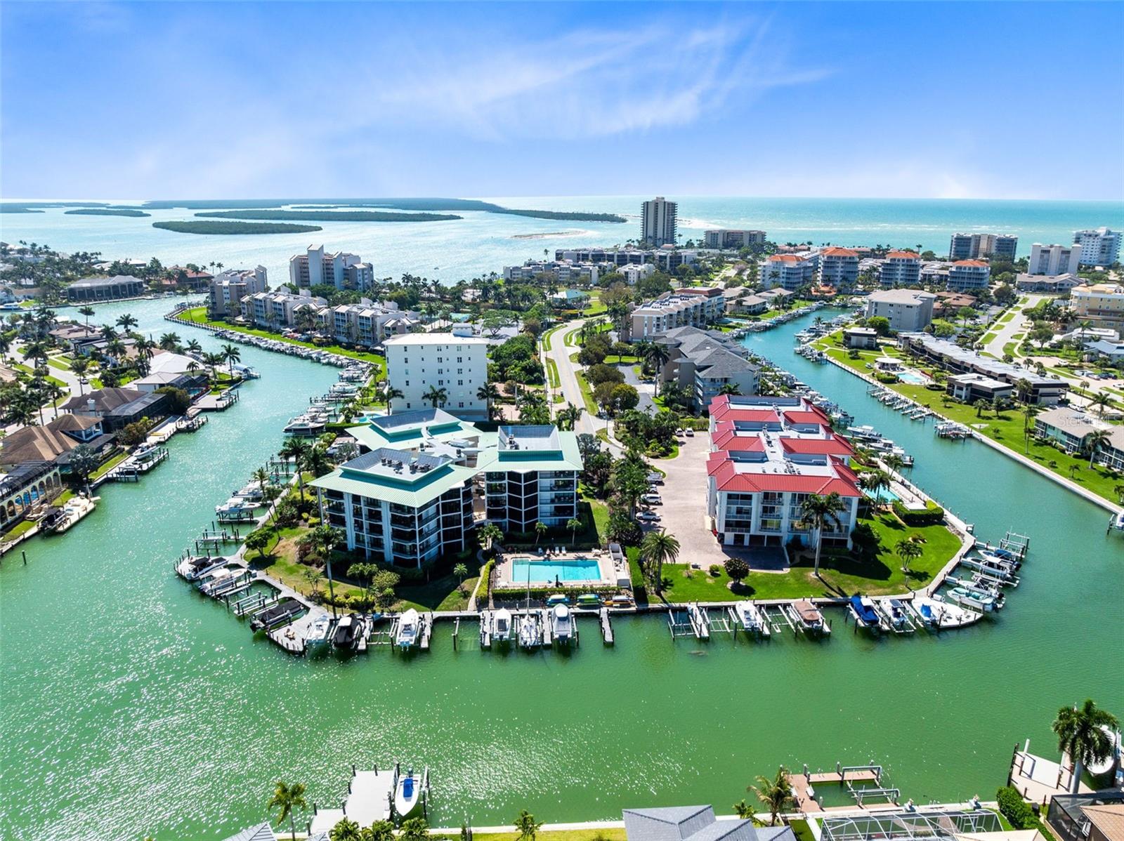 Image 8 of 77 For 845 Collier Court 306