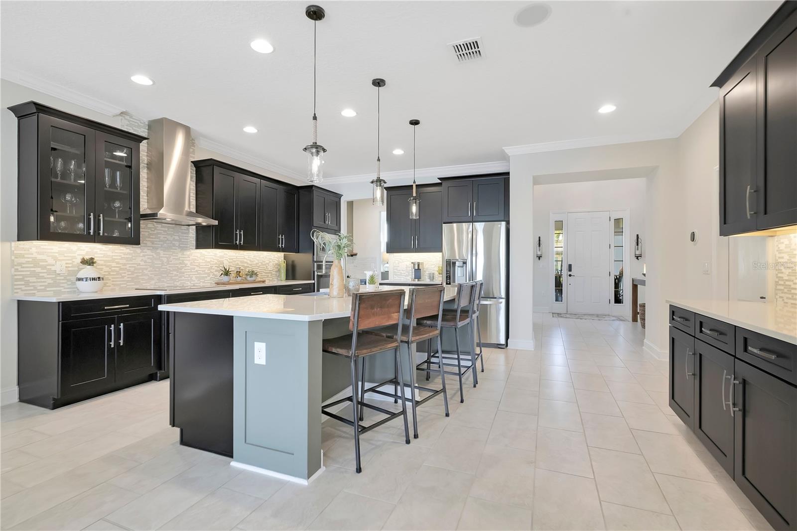 Image 12 of 74 For 15195 Lake Claire Overlook Drive