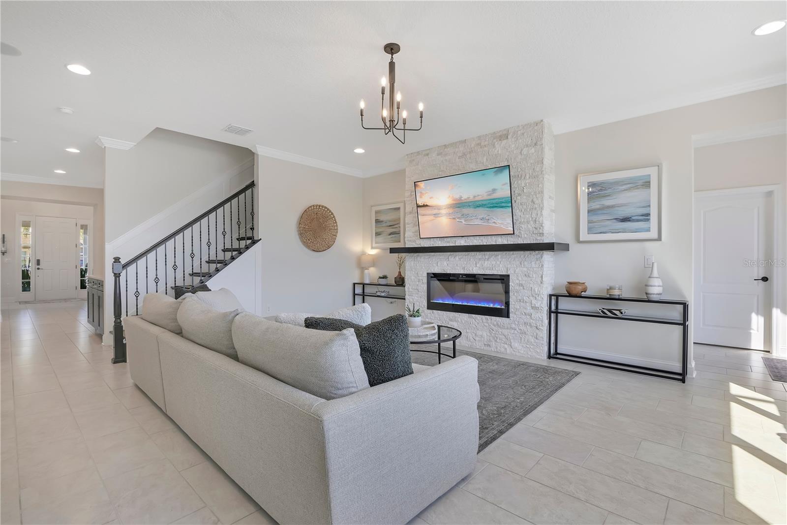 Image 16 of 74 For 15195 Lake Claire Overlook Drive