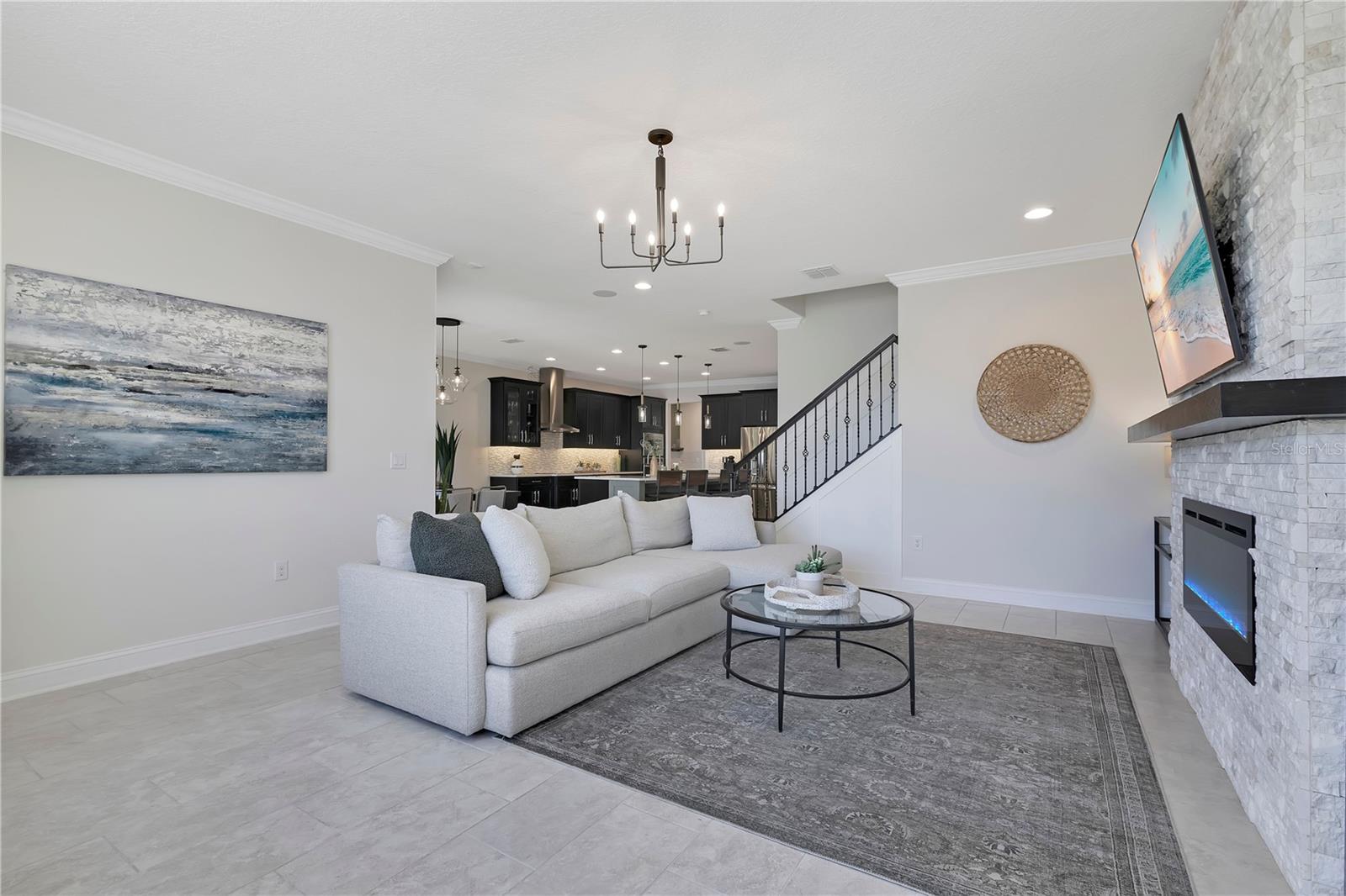 Image 17 of 74 For 15195 Lake Claire Overlook Drive