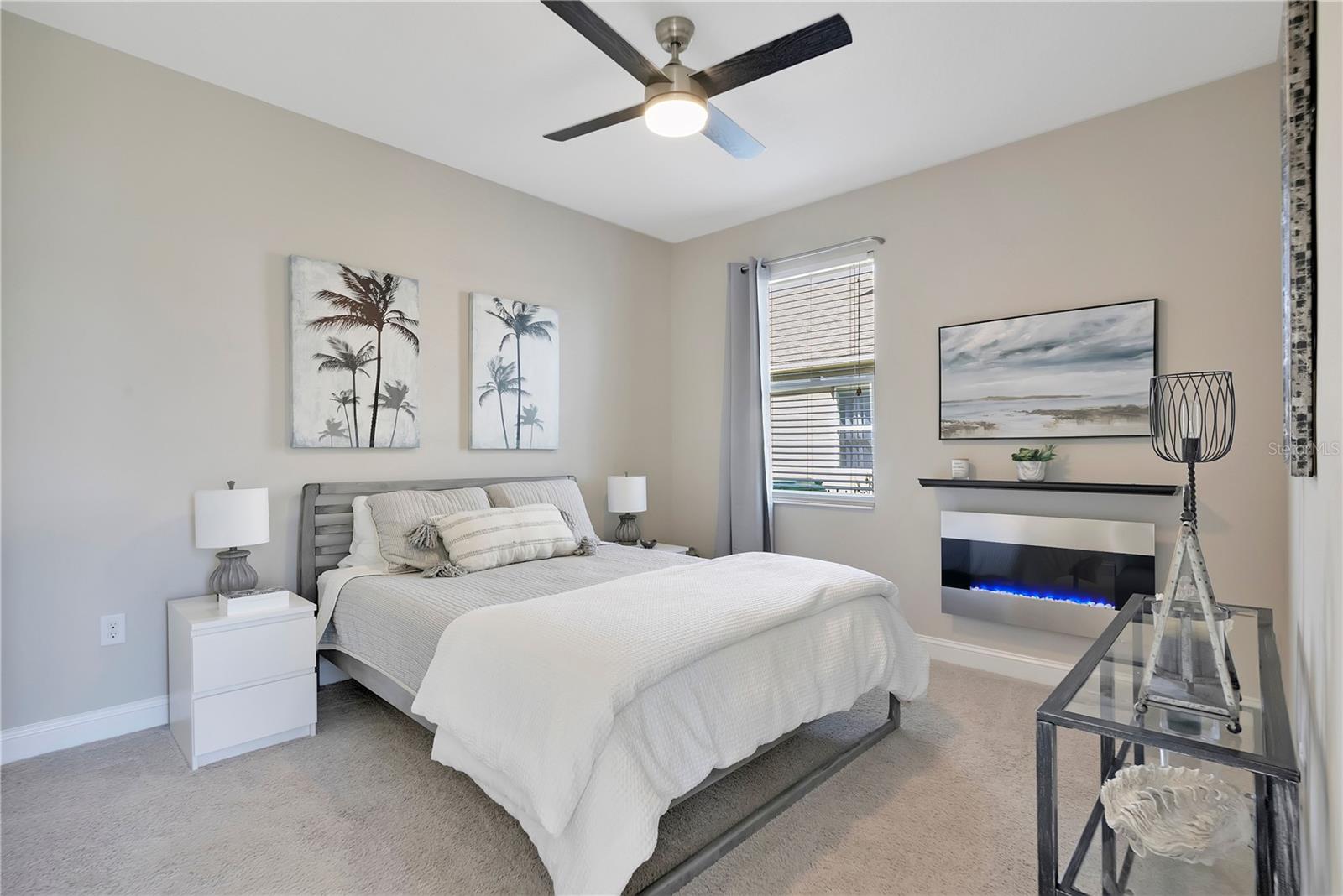 Image 19 of 74 For 15195 Lake Claire Overlook Drive