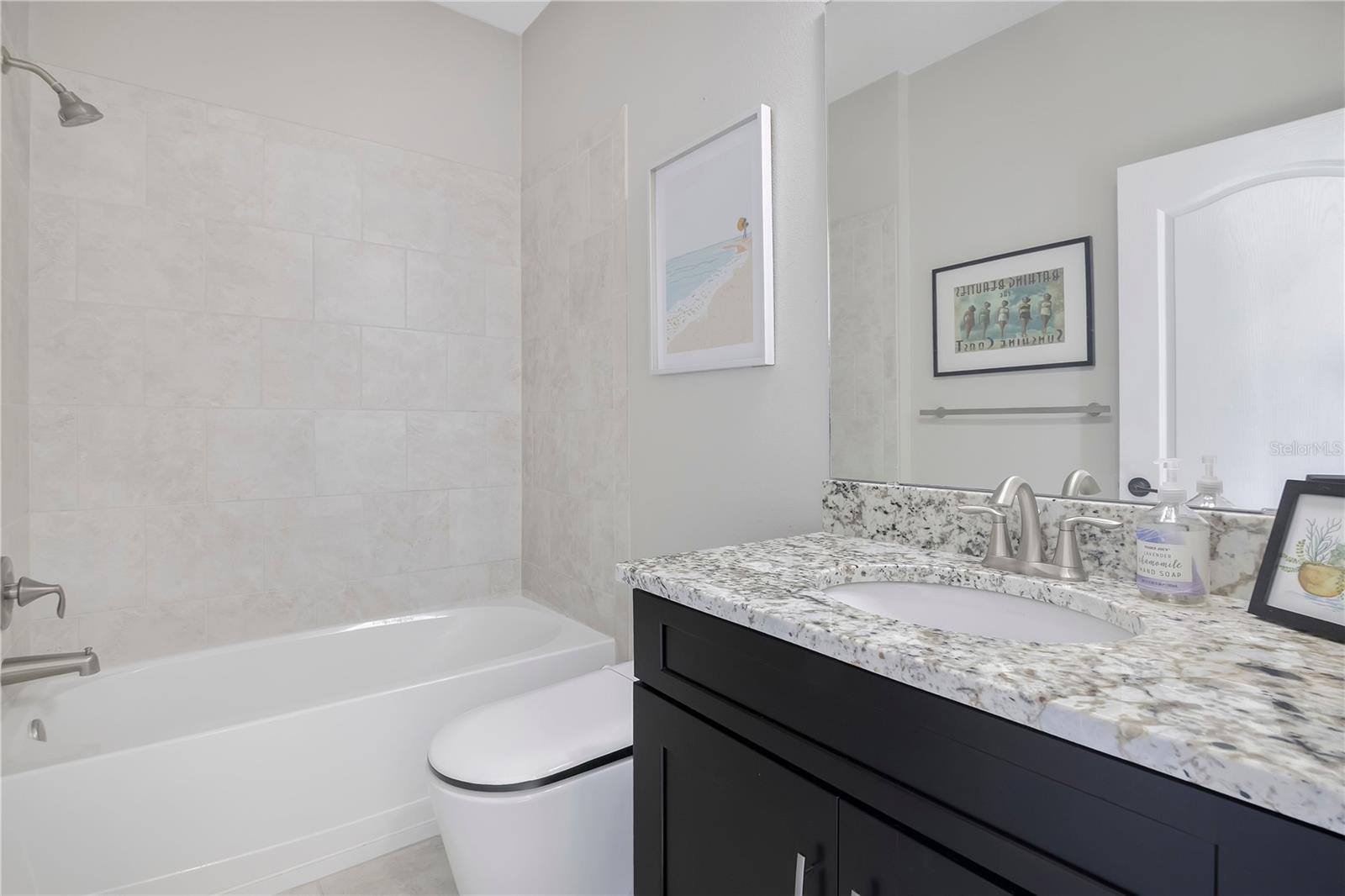 Image 20 of 74 For 15195 Lake Claire Overlook Drive