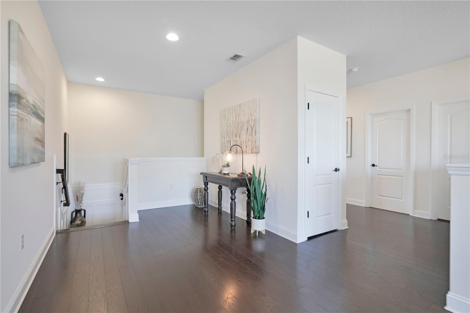 Image 23 of 74 For 15195 Lake Claire Overlook Drive