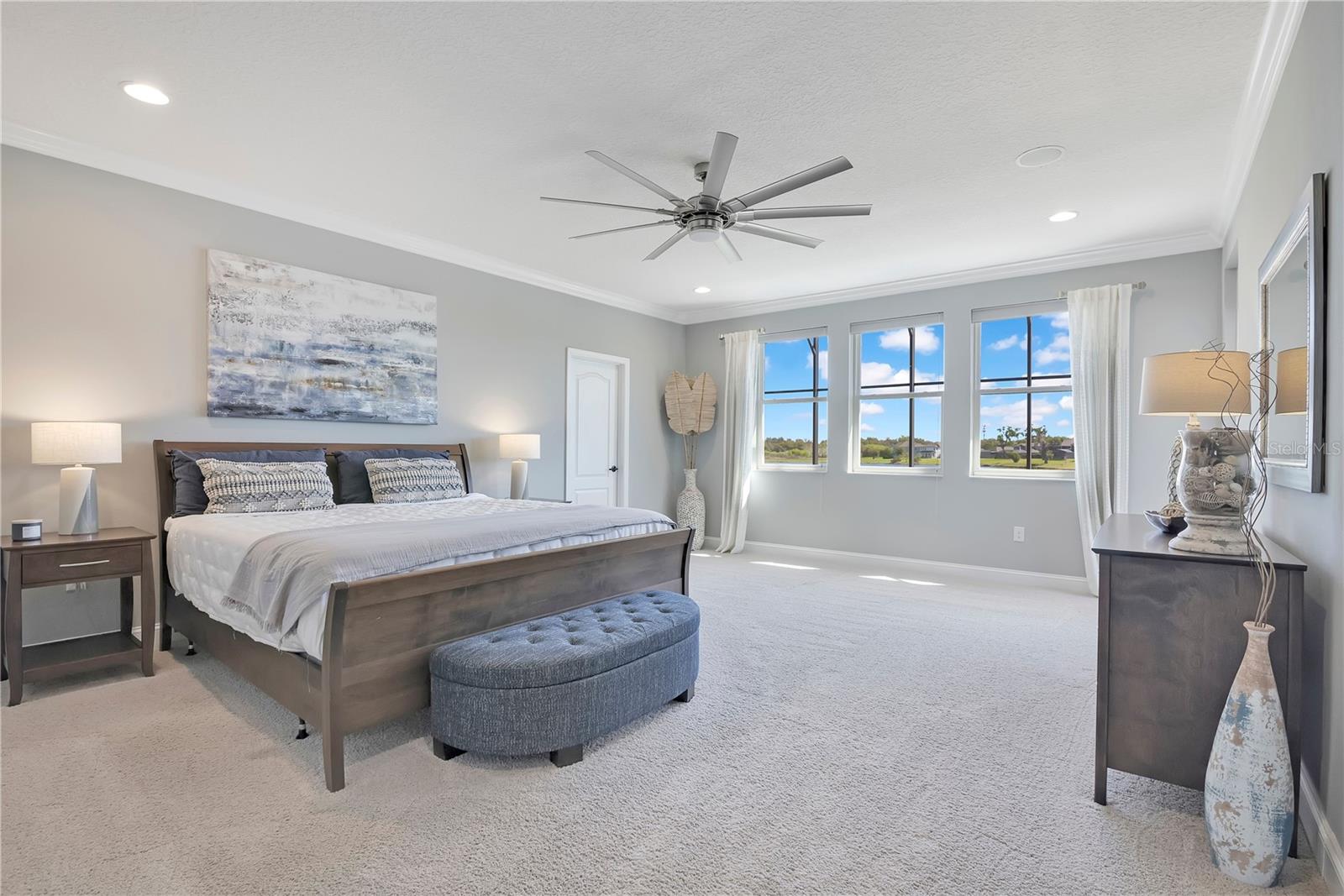 Image 29 of 74 For 15195 Lake Claire Overlook Drive