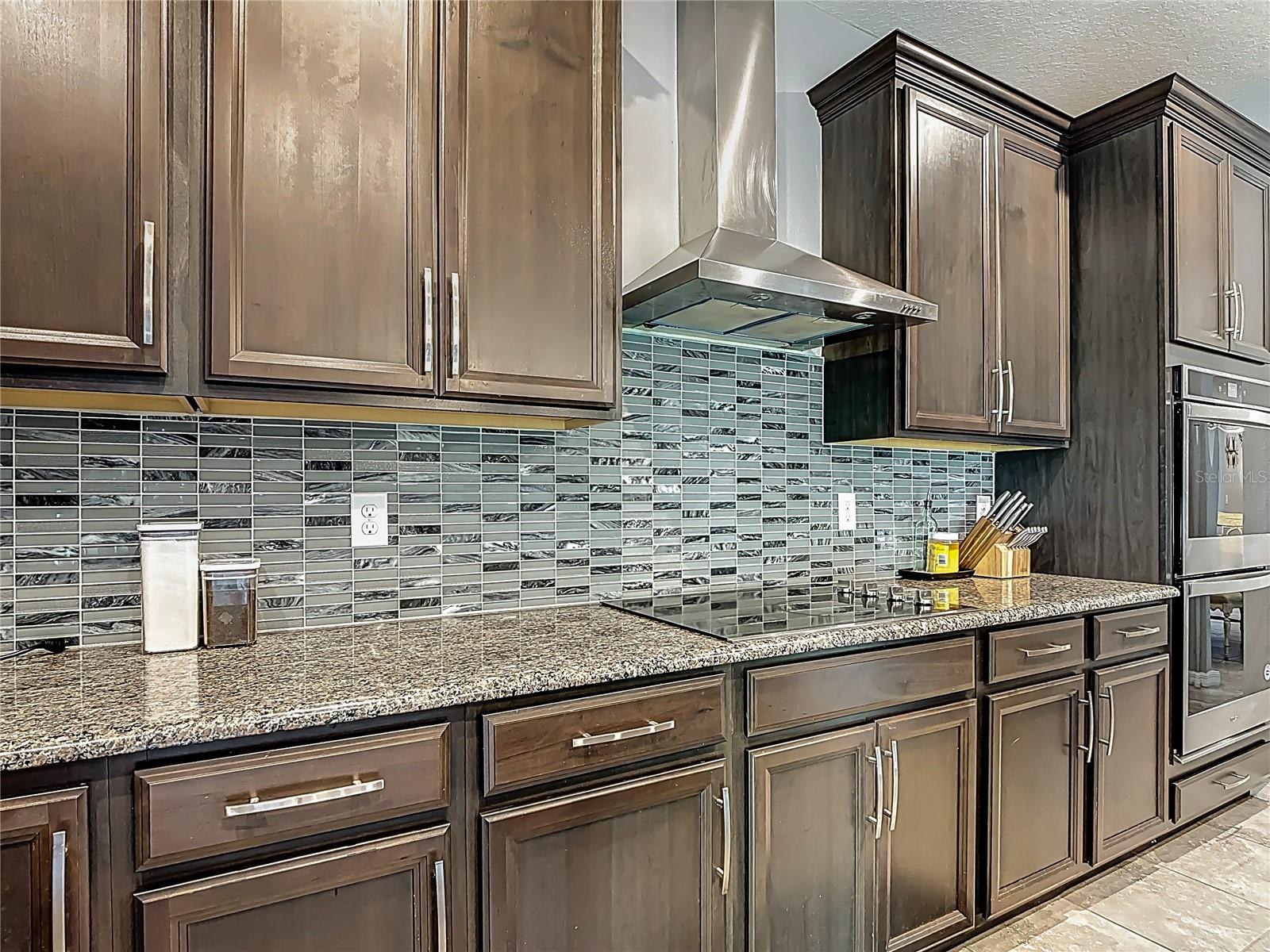 Image 15 of 86 For 2350 Avian Loop