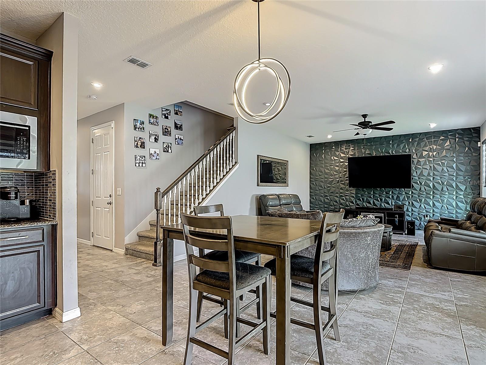 Image 18 of 86 For 2350 Avian Loop