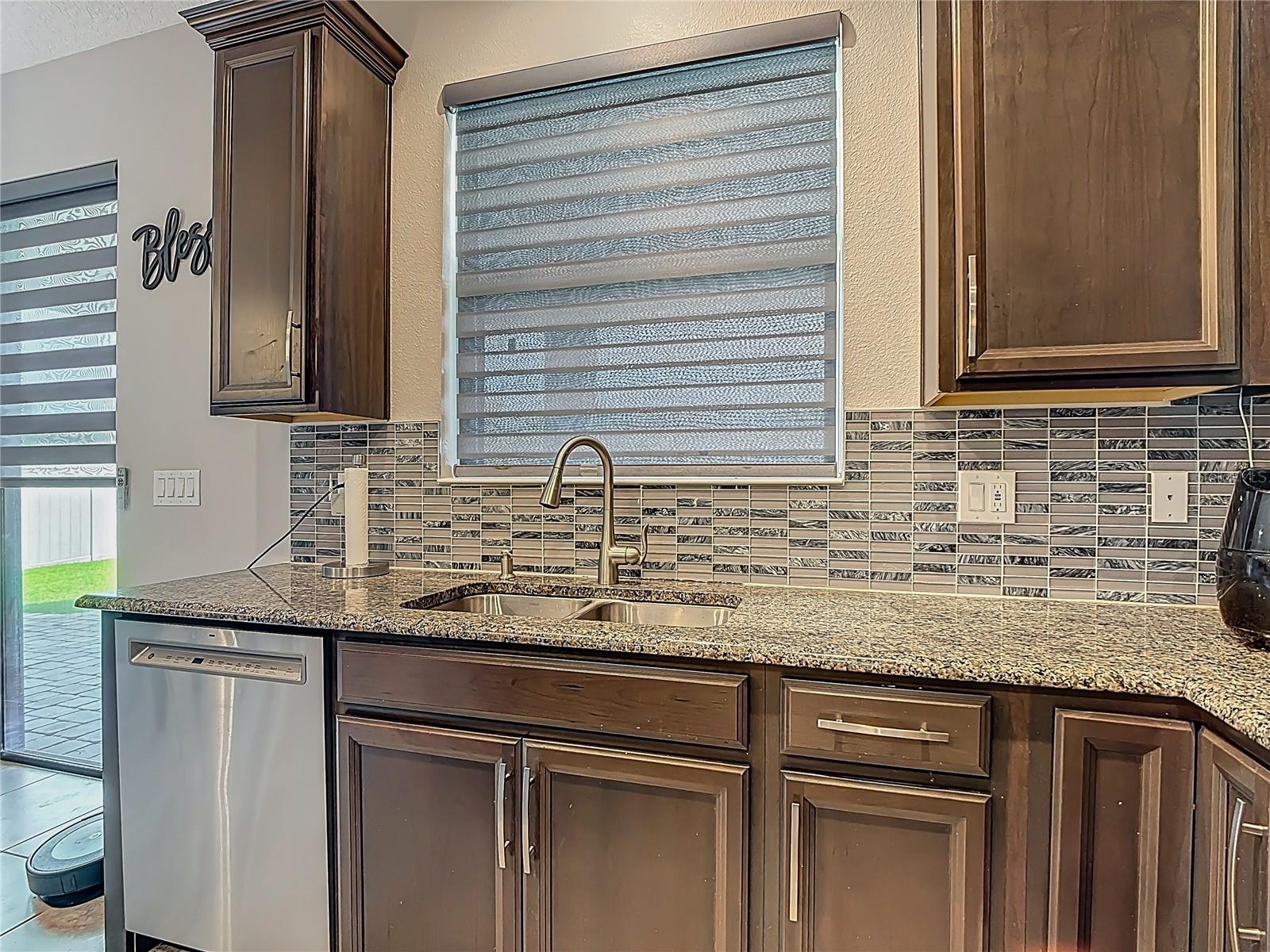 Image 21 of 86 For 2350 Avian Loop