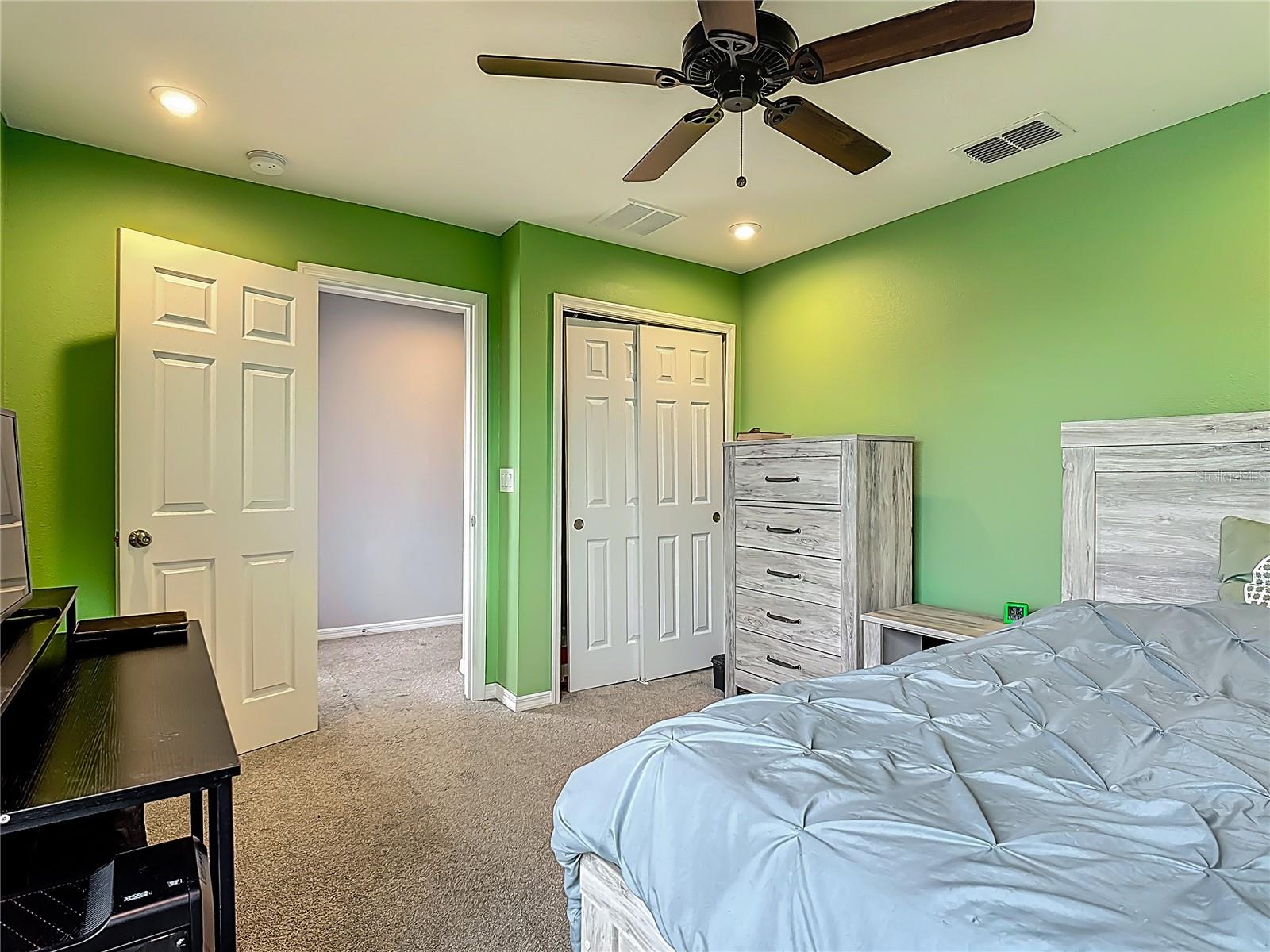 Image 41 of 86 For 2350 Avian Loop