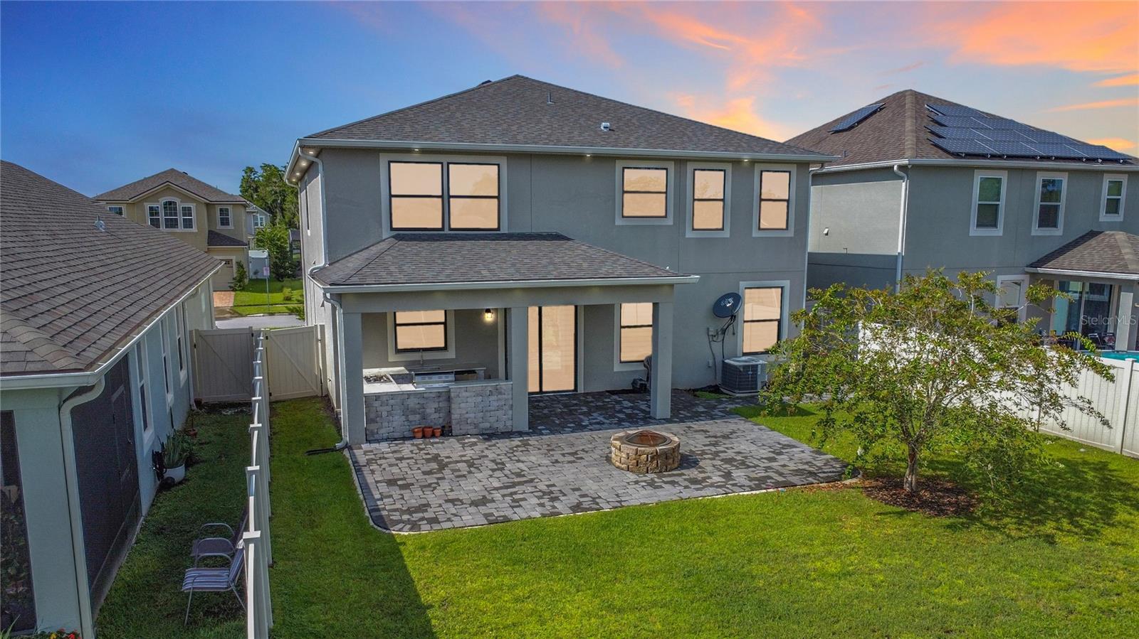 Image 7 of 86 For 2350 Avian Loop