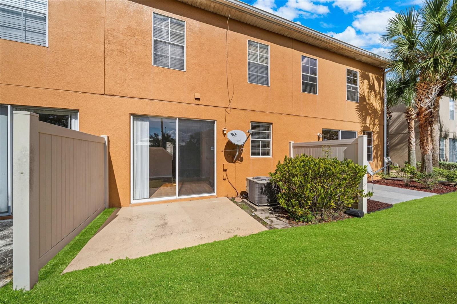 Image 9 of 22 For 9434 Silver Buttonwood Street