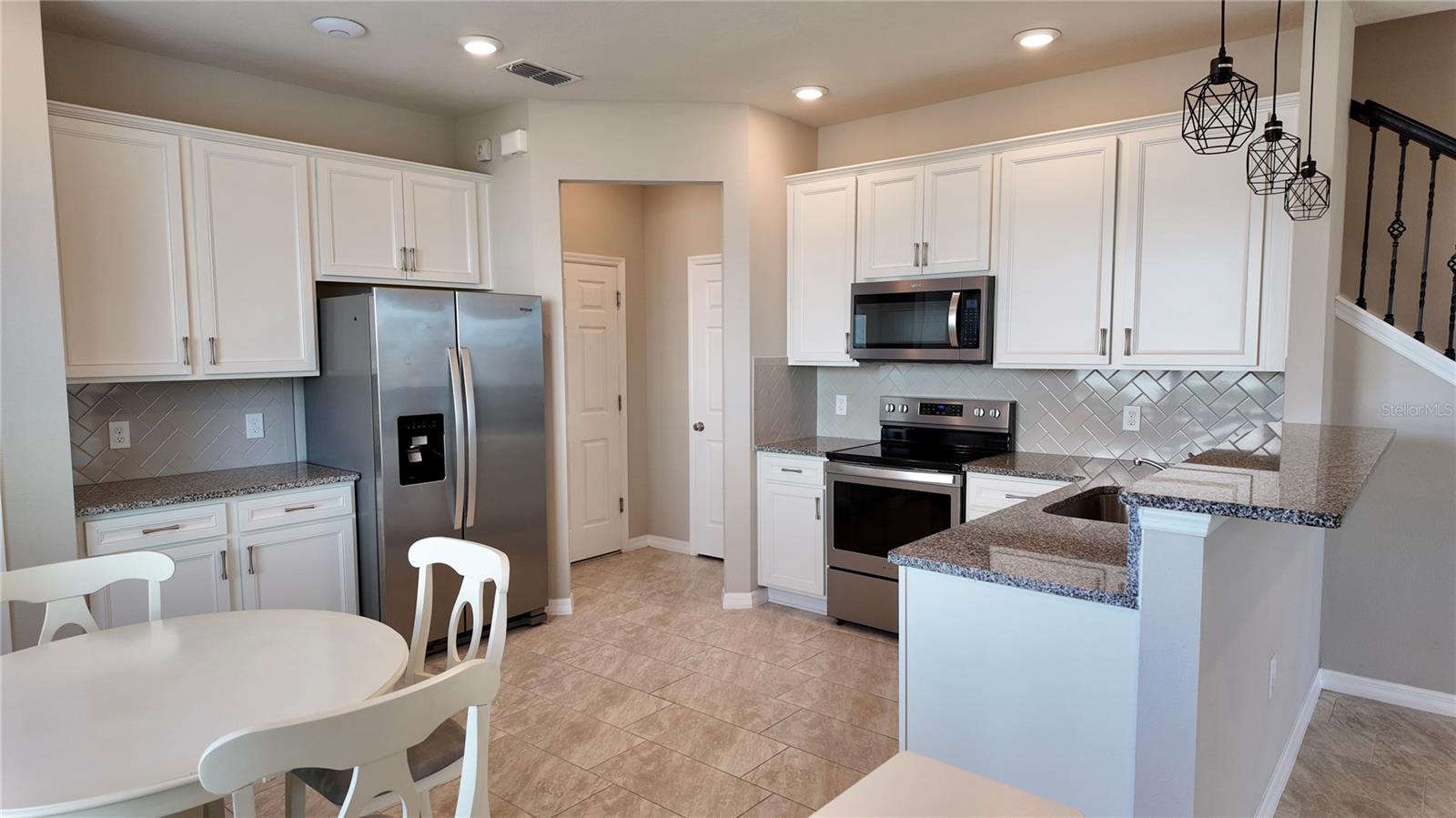 Image 3 of 17 For 3836 Grassland Drive