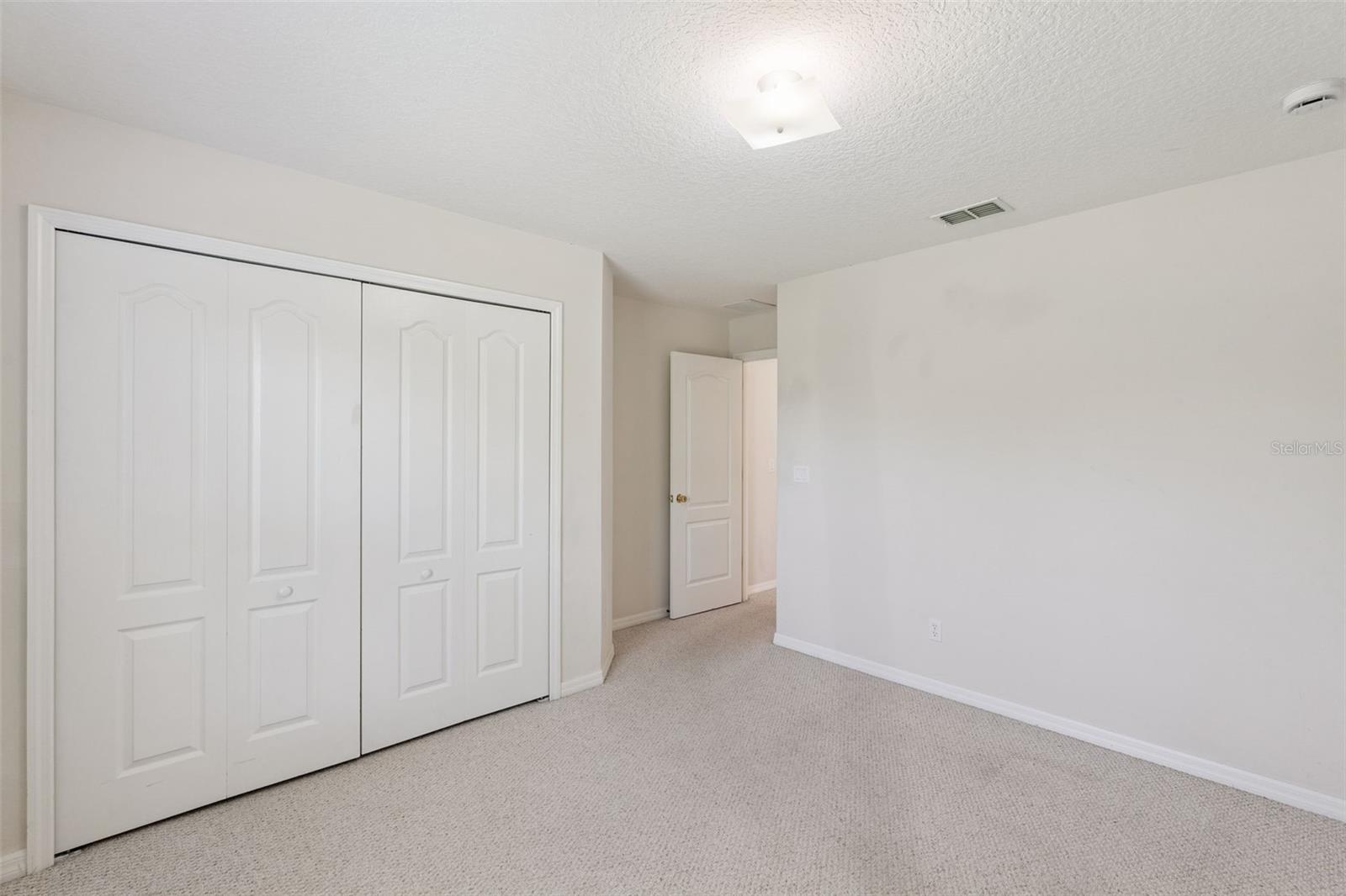 Image 22 of 48 For 827 Princeton Drive