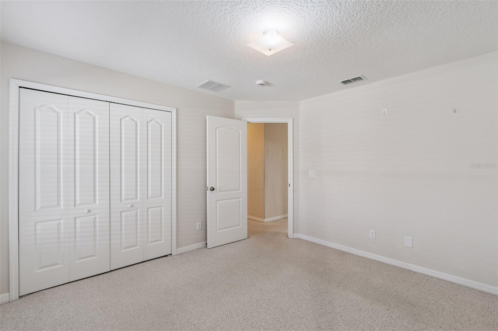 Image 24 of 48 For 827 Princeton Drive