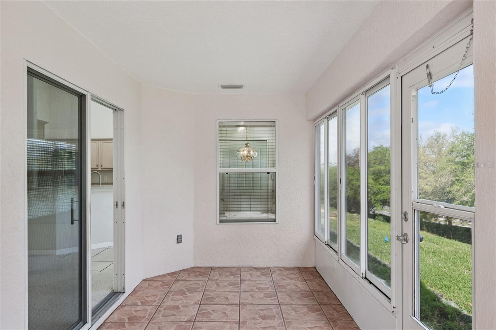 Image 30 of 48 For 827 Princeton Drive