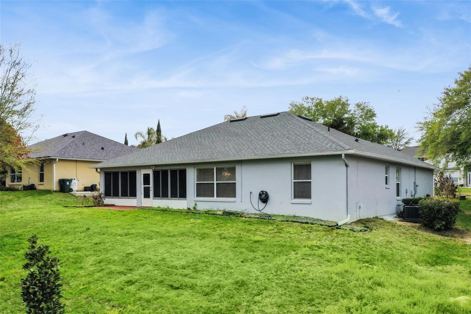 Image 34 of 48 For 827 Princeton Drive