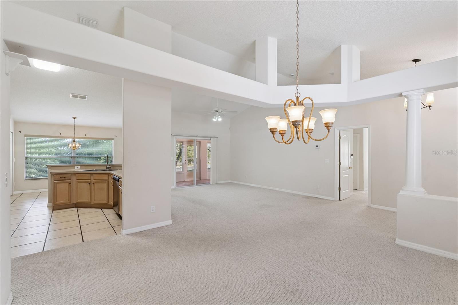 Image 5 of 48 For 827 Princeton Drive