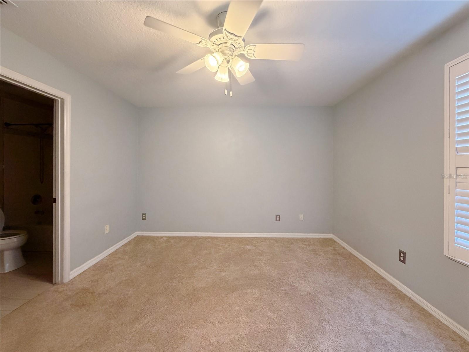 Image 24 of 35 For 12940 Lexington Summit Street