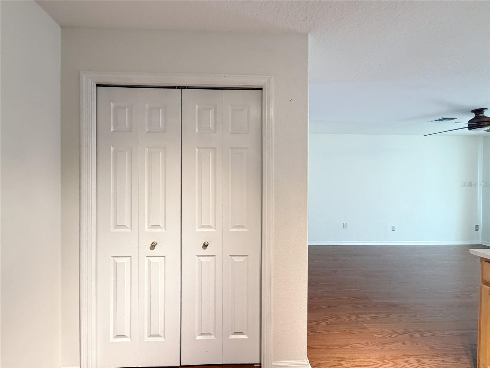 Image 7 of 35 For 12940 Lexington Summit Street