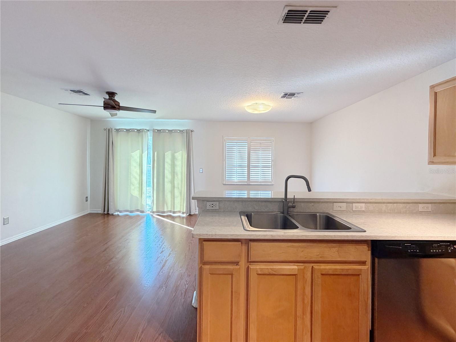 Image 9 of 35 For 12940 Lexington Summit Street