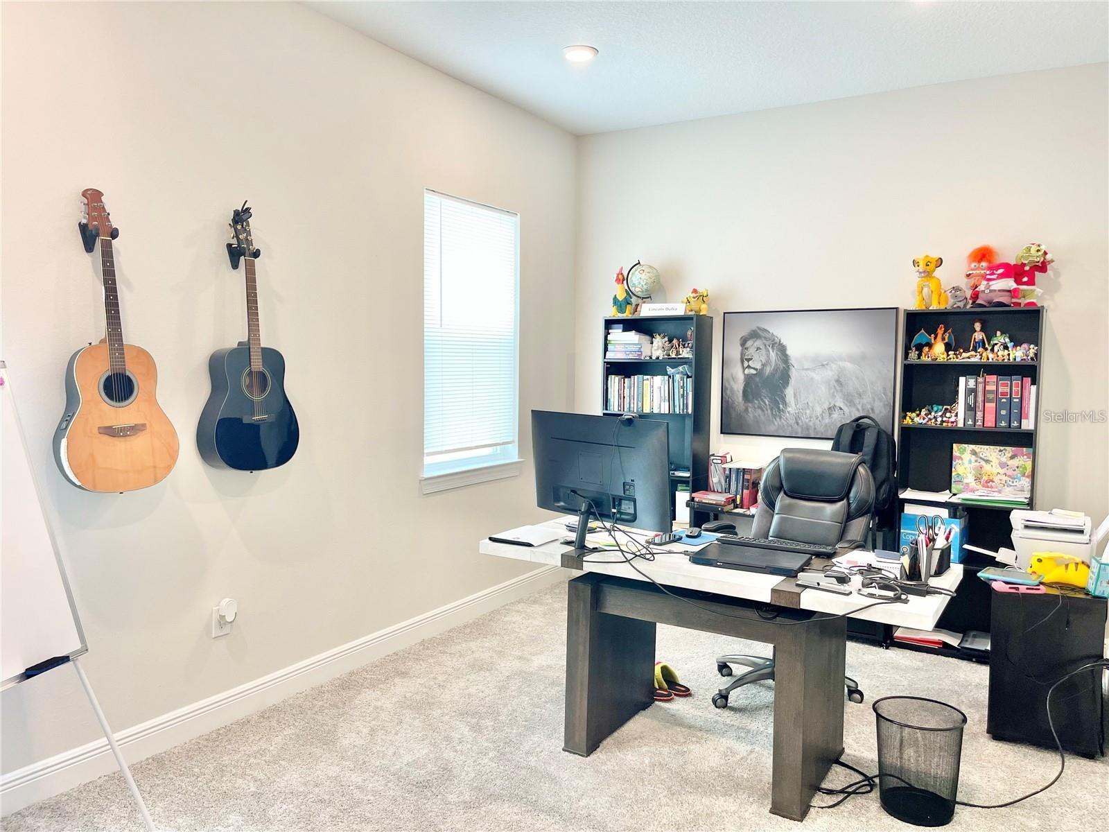 Image 29 of 68 For 10275 Park Estates Avenue