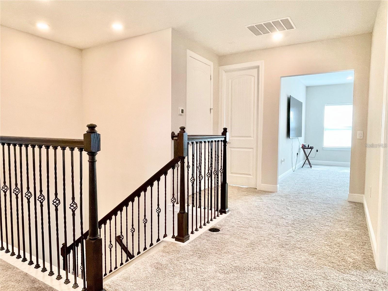 Image 32 of 68 For 10275 Park Estates Avenue