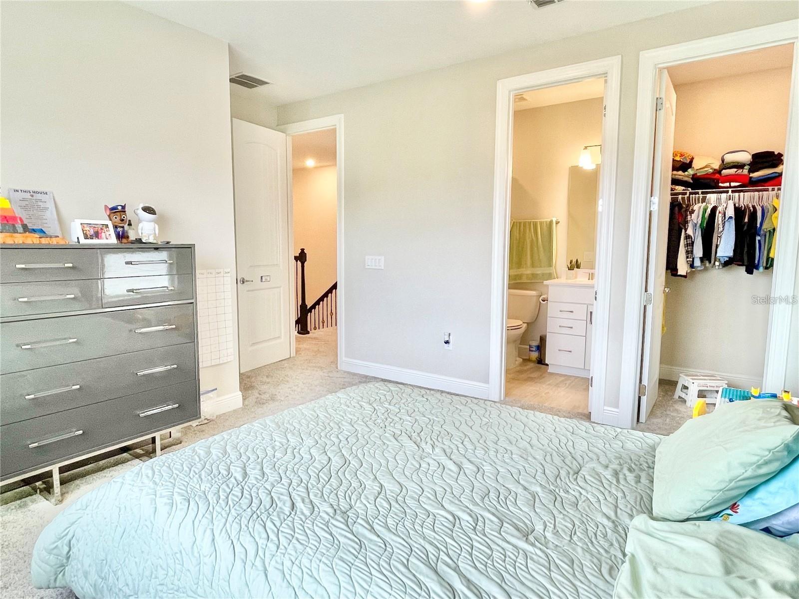 Image 41 of 68 For 10275 Park Estates Avenue